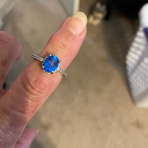 Swiss Blue Topaz Gemstone Silver Ring Item 12